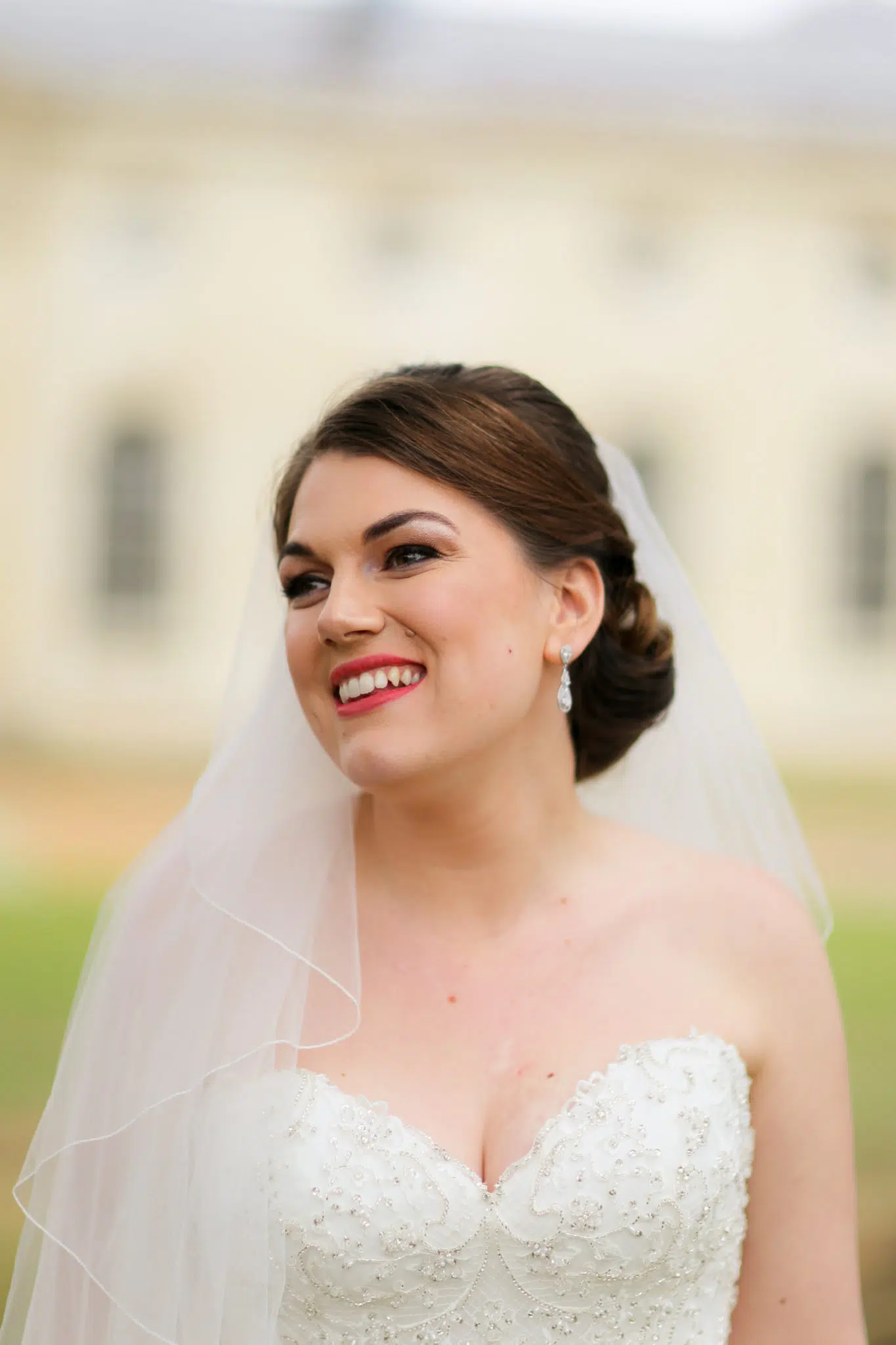 Five Tips For Wedding Lips